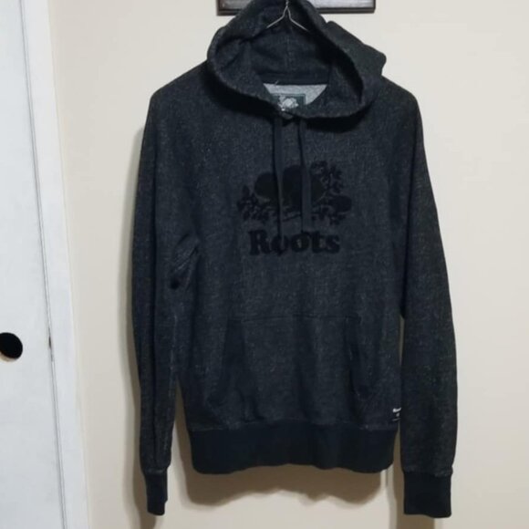 Roots Hoodie Black Small Casual Cozy Activewear Sporty New condition - Picture 1 of 7